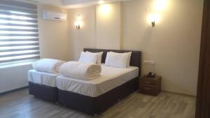 İkarus Hotel