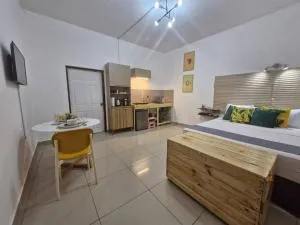 7 Beach Suite w/pool by Madriguera - San Luis