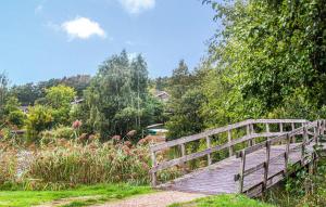 3 Bedroom Cozy Home In Vlagtwedde