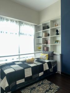 Single Bedroom with private toilet and bath