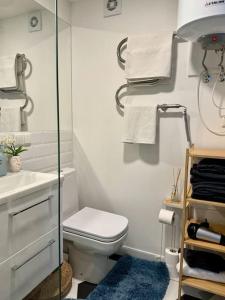 Sunny family holiday home in Jurmala