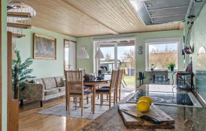 Holiday Home Klintevej Faxe Ladeplads Ii