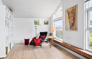 Nice Home In Juelsminde With Kitchen