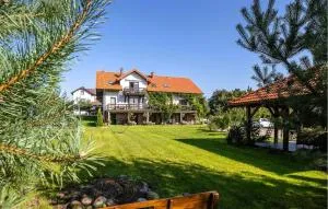 1 Bedroom Cozy Apartment In Chlapowo - Łebcz