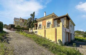 3 Bedroom Gorgeous Home In Koroni
