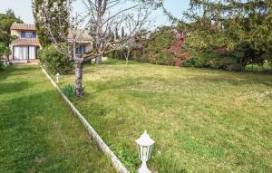 Stunning Home In Loriol-Du-Comtat