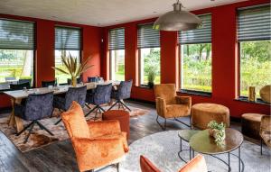 3 Bedroom Stunning Home In Fluitenberg