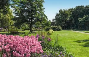 3 Bedroom Stunning Home In Fluitenberg