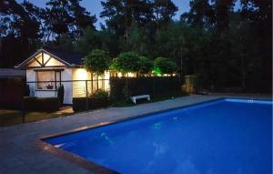 2 Bedroom Lovely Home In Spier