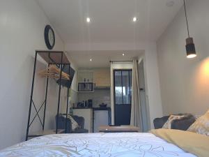 Appartements Sweet / Circuit 24h / Moto GP / Antares / Oasis - centre des expositions / Boulerie Jump : photos des chambres