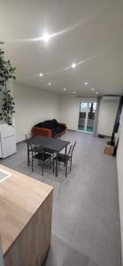 Appartements Proche toutes commodites : photos des chambres