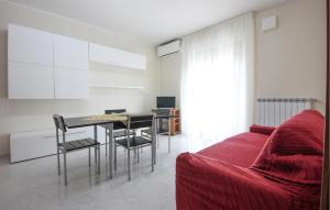 Lovely Apartment In Parco Dei Tigli