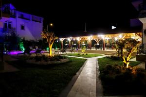Akın Apart and Hotel