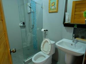 โมเมนต์ แอ๊ท ริมโขง