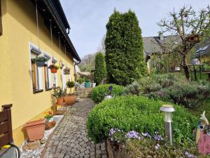 Ferienwohnung Heike Strobel