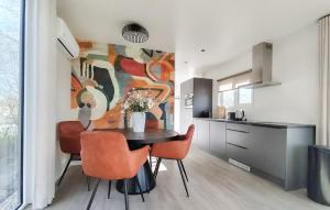 2 Bedroom Nice Home In Oosterwolde