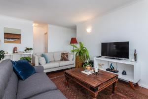 Mountainside Sea View Apartment In Muizenberg