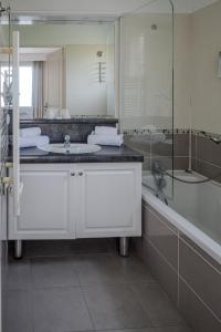 Deluxe Apartment room in Tulip Inn Honfleur Residence