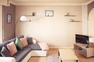 Spa , jardin 250m2 et appartement cosy de 60 m2 au centre