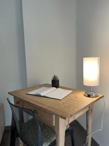 THE SUNFLOWER APARTMENT