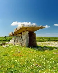 Kilmoon Cottage, Entire home in Lisdoonvarna - 利敦瓦纳