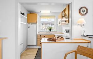 3 Bedroom Cozy Home In Aabenraa