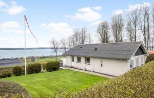 3 Bedroom Cozy Home In Aabenraa