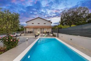 House Katarina with private swiming pool