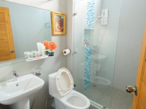 โมเมนต์ แอ๊ท ริมโขง