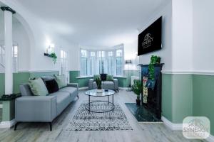 Jade House, Manchester - by Synergy Estates