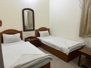 Lucky Guest House Bodhgaya