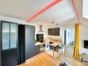 Appartements LE CACTUS - Beau T2 - 10 min du centre a pied et parking facile : photos des chambres
