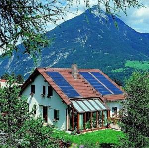 obrázek - Große Ferienwohnung in Imst mit Balkon und Panoramablick auf die Ötztaler und Pitztaler Alpen