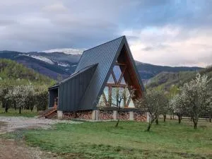 Cabana A-frame Dor de Hateg - Rîu Alb