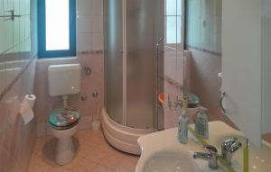 Gorgeous Apartment In Jadranovo 