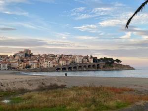 Villa de charme à 1 minute de la plage à pied