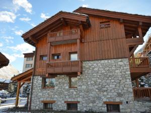 Appartements Appartement skis aux pieds, balcon sud, 8 pers, cheminee, Wifi - Val-d'Isere - FR-1-694-292 : photos des chambres