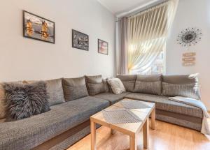 Apartament R3