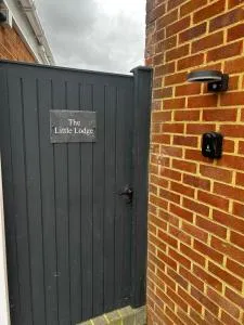 The Little Lodge - Leigh