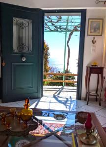 Efis apartment