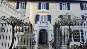 Hotels Grand Hotel de la Poste : photos des chambres