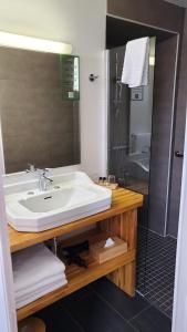 Hotels Grand Hotel de la Poste : photos des chambres