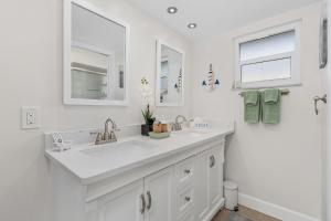 Villa Tiki w heated Pool very quiet & green Oasis