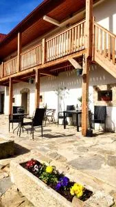 Jílová tvrz - Jistebník