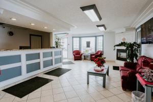 Western Budget Plus Mosaic Suites