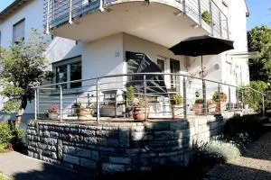 Zwei Hirschen, 3 Sterne Ferienappartement - Nomborn