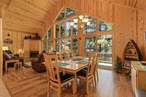 Premier Lakeside Retreat on The Whitefish Chain! - Cross Lake