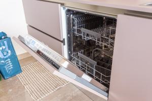 Boutique Apartment VelaMeiga - Sea View Terrace and Private Parking