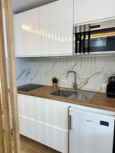 VILLA MOLEIRO - GREEN PARK