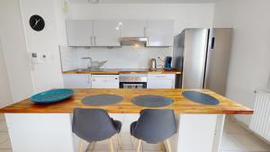 Hibiscus - Parking Privé - Proche Tramway T4 T6